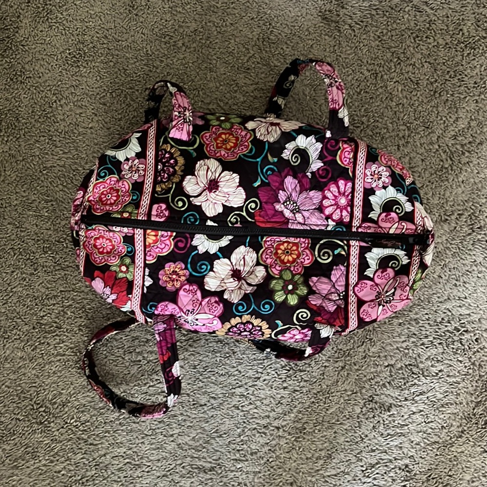 Vera Bradley pink quilted zipper bag